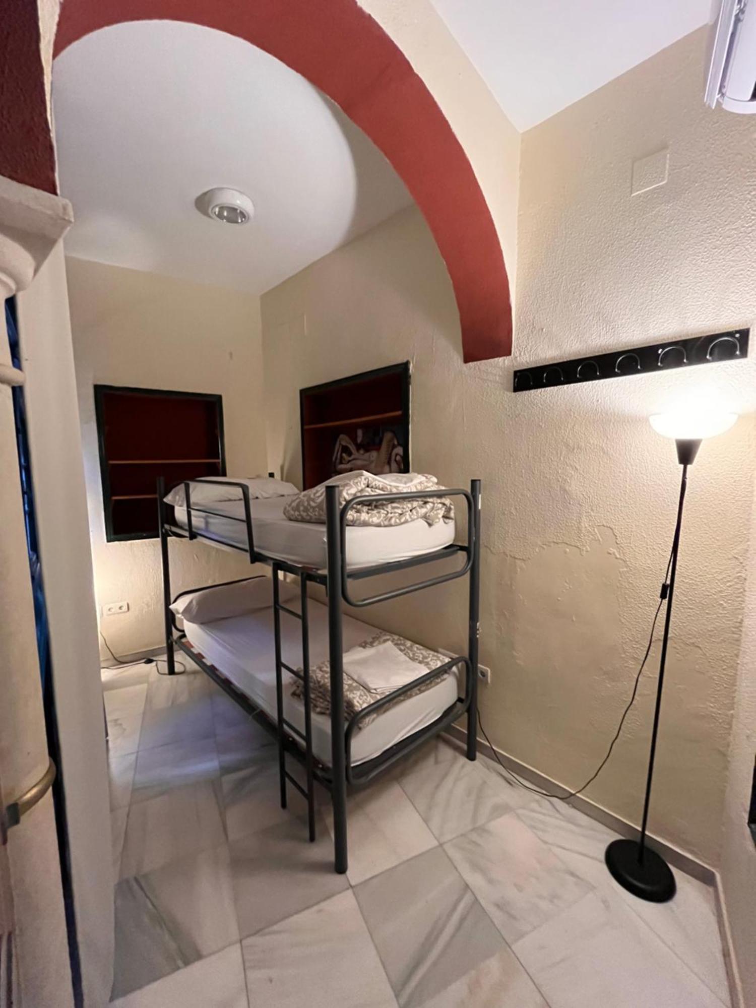 San Isidoro Hostel Sevilla Екстериор снимка